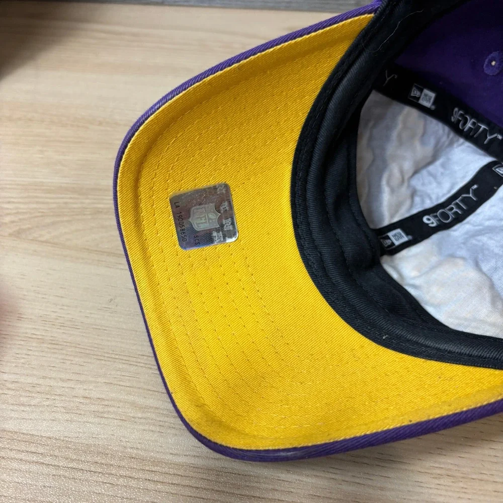 Minnesota Vikings Hat Cap Strap Back Womens Purple NFL Football New Era Ladies